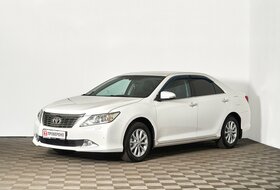 Camry, VII (XV50)