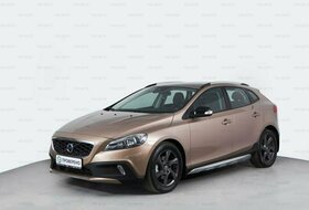 V40 Cross Country, I