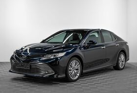 Camry, VIII (XV70)