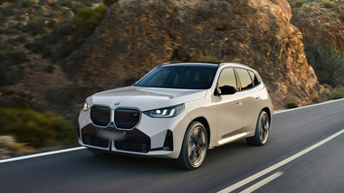 BMW представила новое поколение компактного кроссовера X3