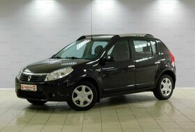 Sandero, I