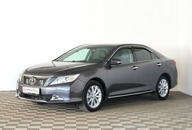 Camry, VII (XV50)