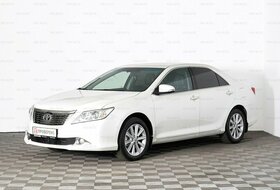 Camry, VII (XV50)