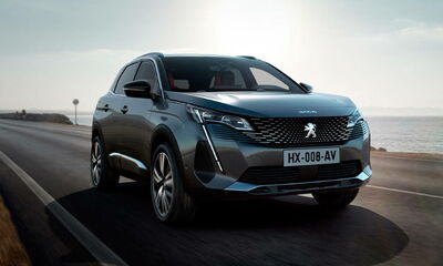 НОВЫЙ КРОССОВЕР PEUGEOT 3008 2023 ГОДА