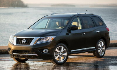 NISSAN PATHFINDER ОТЗЫВАЕТ БОЛЬШОЕ КОЛИЧЕСТВО АВТОМОБИЛЕЙ