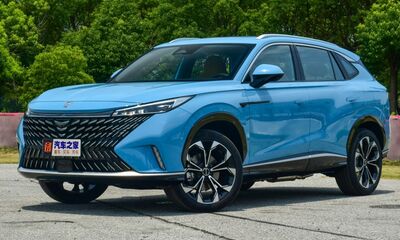 Новые Roewe RX5 и eRX5 поступили в продажу