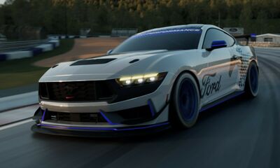 Ford Mustang GT4 примет участие в гонках