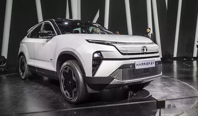 Авто Экспо 2023: 5 самых популярных новинок 