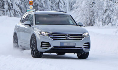 Volkswagen Touareg 2024 года был замечен на испытаниях