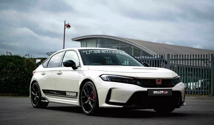 Milltek делает новую Honda Civic Type R еще более заметной 
