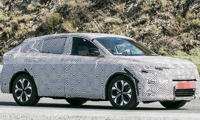 Компания Renault представила новый внедорожник Austral Coupе