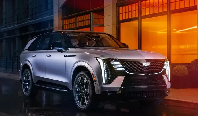 Дебютировал новый электрический Cadillac Escalade iQ