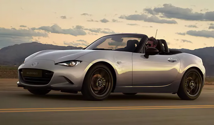 Кабриолет Mazda MX-5 начинает сезон с интересным предложением
