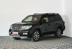 Land Cruiser, 200 Series