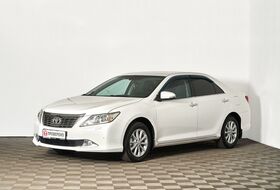 Camry, VII (XV50)