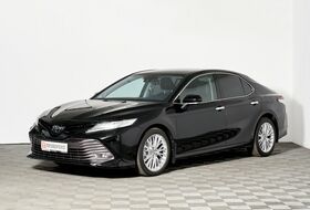 Camry, VIII (XV70)